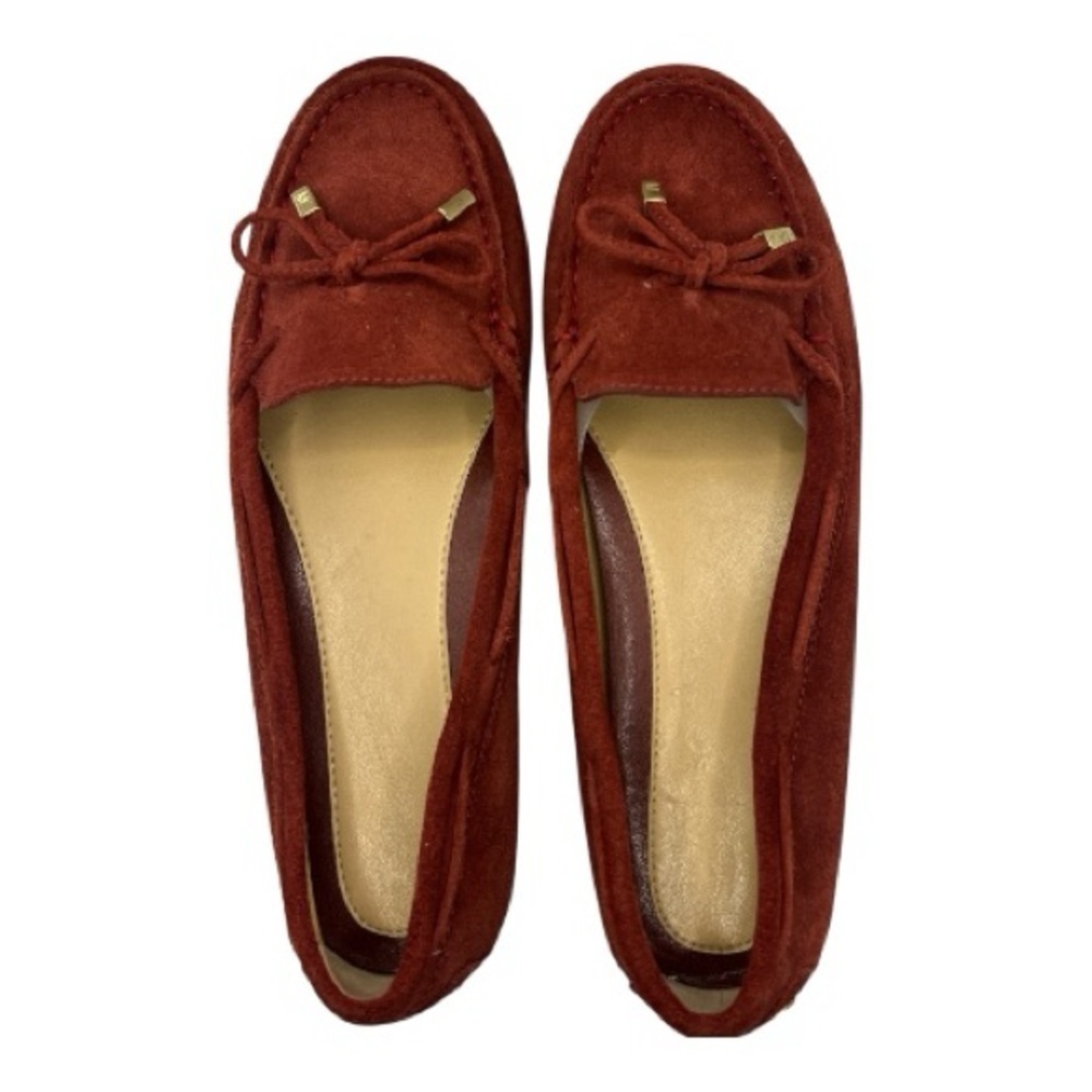 Michael Kors Daisy Suede Moccasin Flats in a red/cinnamon color Sz 8